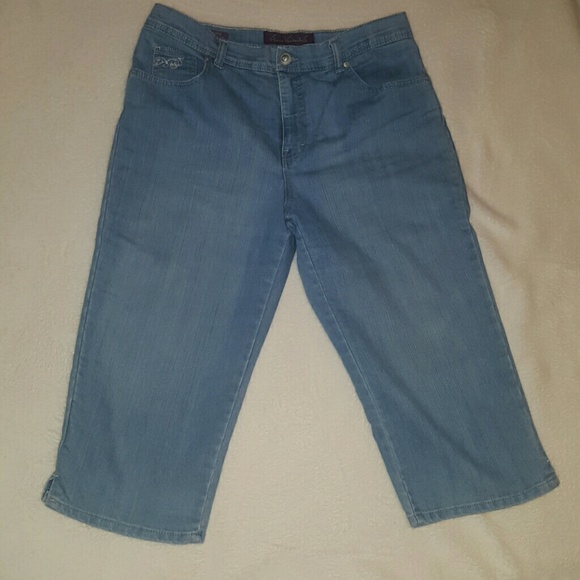 gloria vanderbilt denim capris